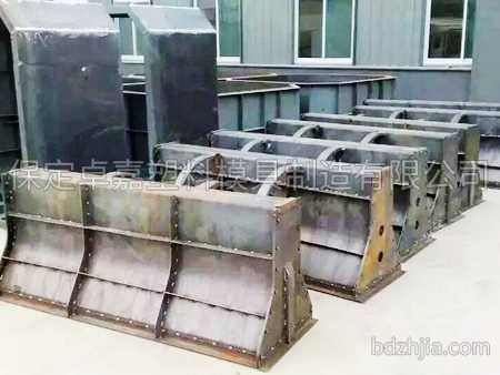 隔離墩模具 